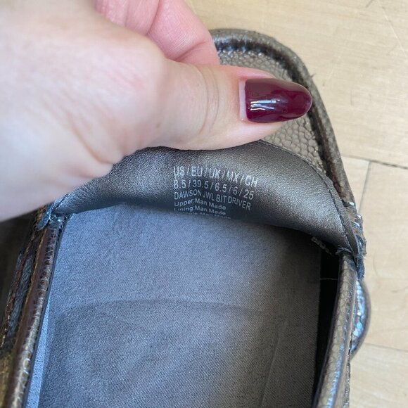 Kenneth Cole Reaction Women silver loafer "Dawson" jewel - Mis-Sized 9/8.5 - Picture 5 of 6